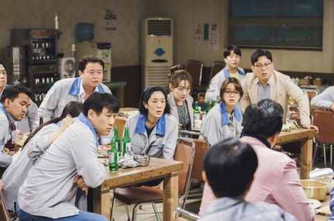 惠利在采访中提及男友柳俊烈:「固然互相都很忙,但我们好好地来往著!」