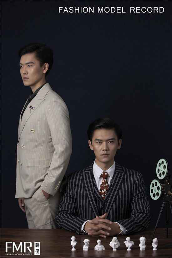 1574132343321246.jpg 双胞胎兄弟登VOGUE杂志封面