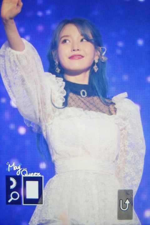 IU变蓝发仙女回归！亲口透露雾蓝色的奥秘：这也太浪漫了吧～