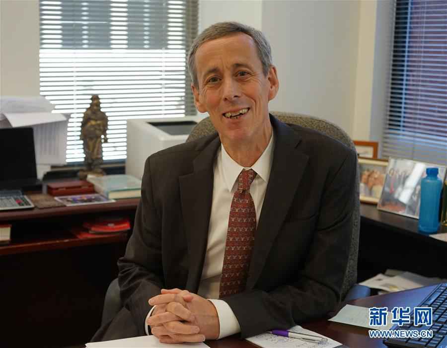 须用长远眼光看待美中关连——访美中贸易全国委员会会长艾伦
