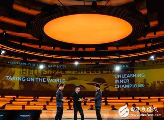 携手迈凯伦 一加6T全新定制版手机发布