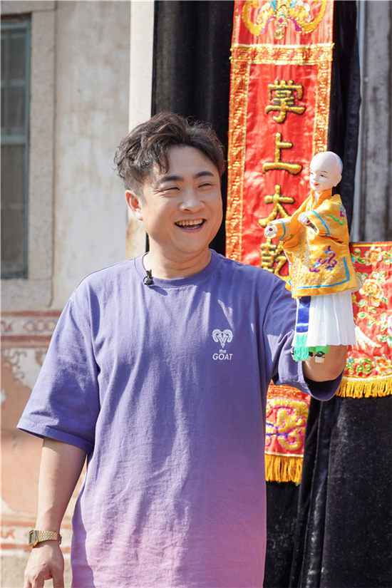 实时热点:乔杉出席金鸡百花影戏节开幕式