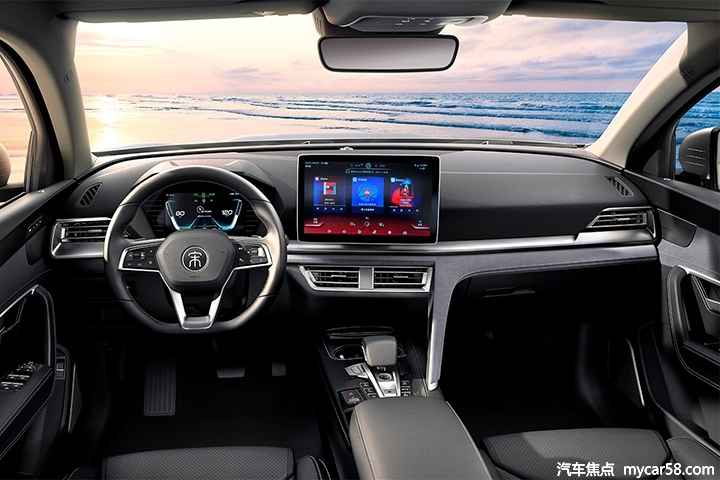新闻头条:空间大配置高，三款自主A+级SUV，最低9万就能买