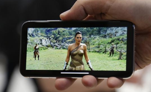 热文:苹果发布会开播之际又爆负面消息iPhone或被禁售