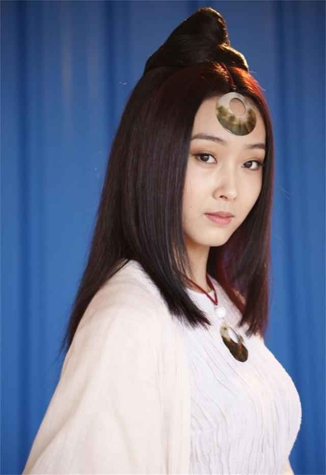 华夏头条:陈情令：魏无羡成“夷陵老祖”，“师姐一声羡羡”上热搜