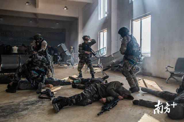 反恐精英 沙场砺兵