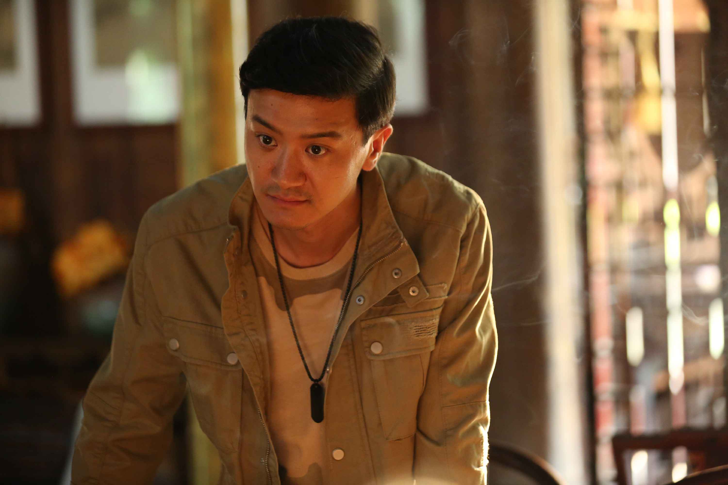 白一弘《怒海潜沙秦岭神树》热播 曝探秘海报热血前行