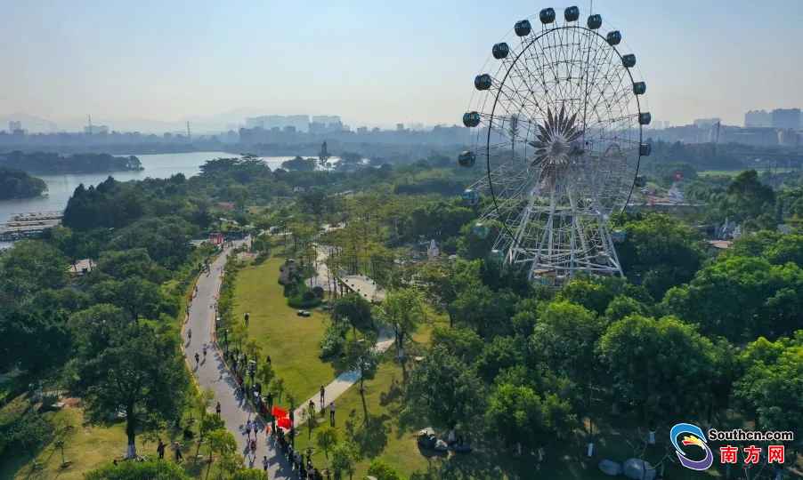 大美云湖·竞将来——2019白云湖10公里挑战赛鸣枪开跑