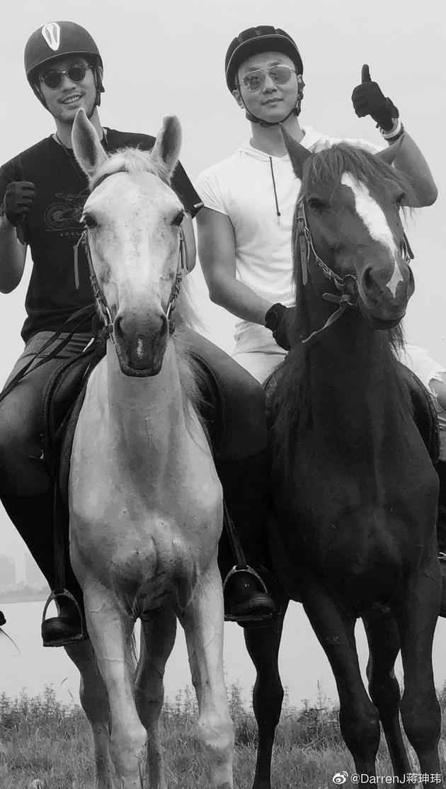 高以翔挚友发长文惦记 言辞间布满不舍看哭网友