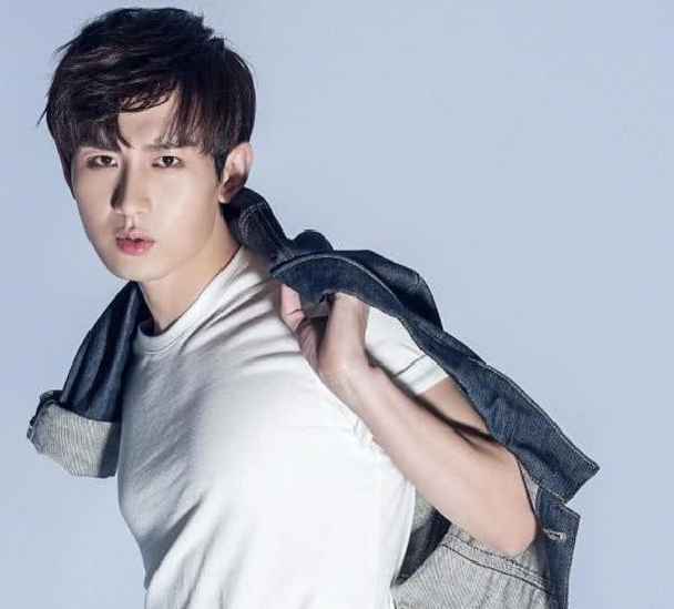 怒海潜沙上线四天破亿 成毅张起灵返来了！