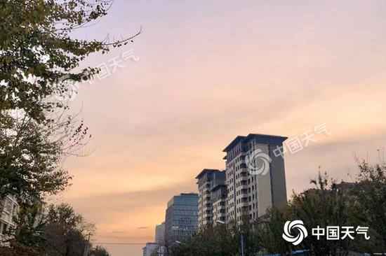 北京今天升温至20℃ 来日诰日最低温下半年来首破冰点 北京今天升温至20℃ 来日诰日最低温下半年来首破冰点