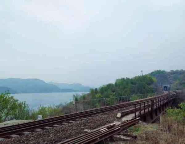 一路全是美景!北京市郊铁路怀密线嫡全线开通 一路全是美景!北京市郊铁路怀密线嫡全线开通