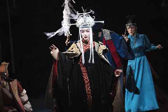 加拿大总理祝李玉刚表演乐成