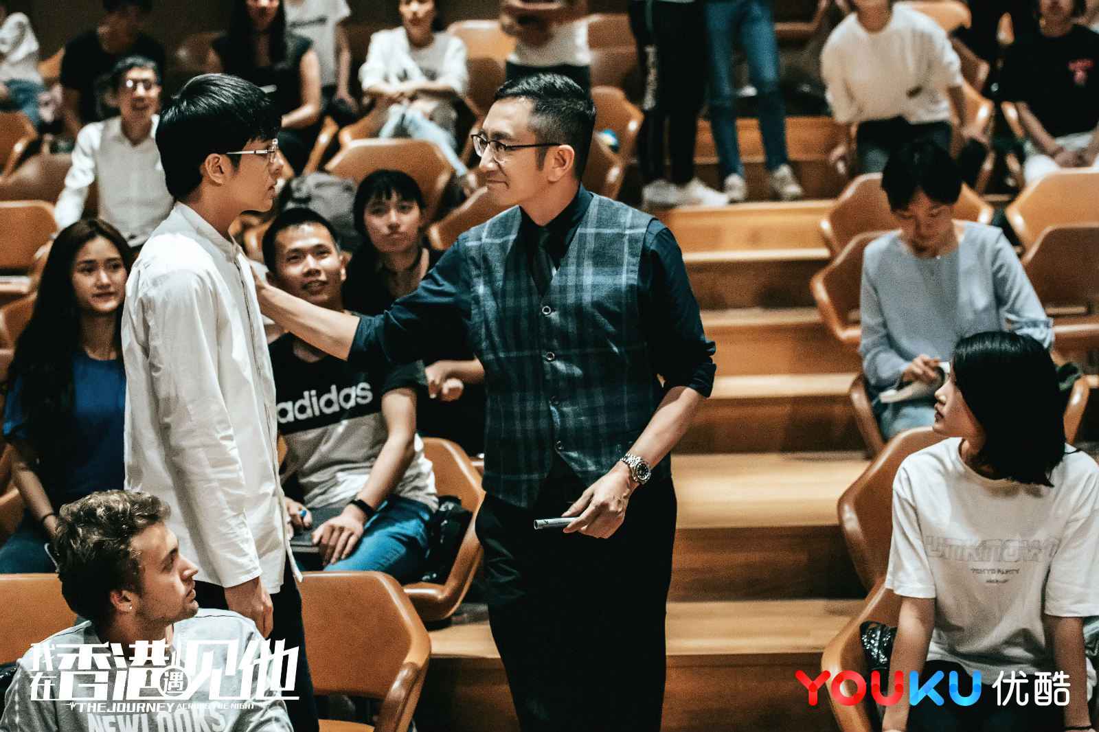 《倚天屠龙记》两代张无忌合拍新戏 曾舜晞用心投入获吴启华力挺