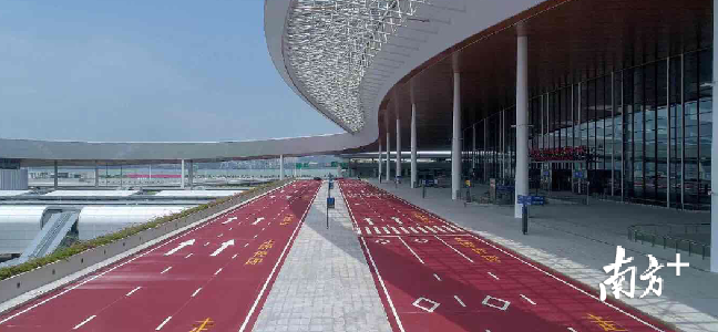 港珠澳大桥珠海公路港口对外开放顺利通过国度验收组验收