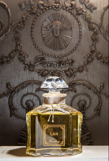 传承百年香氛，品优雅 LAN香水 法国娇兰携品牌密友杨澜谨慎揭幕北京首家佳构店