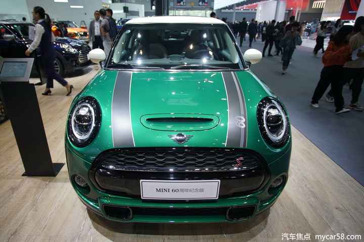 从新披上复古大衣，Mini Cooper S 60周年怀念版是真好看！