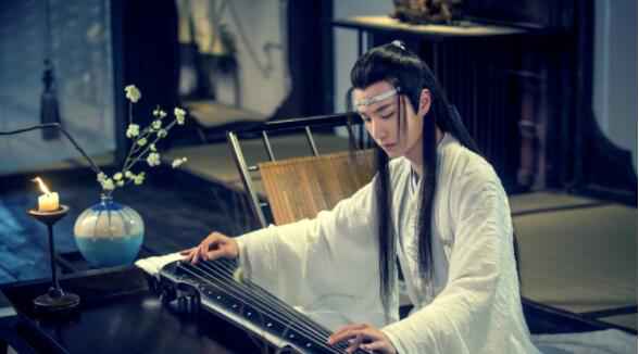 王一博《陈情令》杀青 这样的蓝二哥你们满足吗？