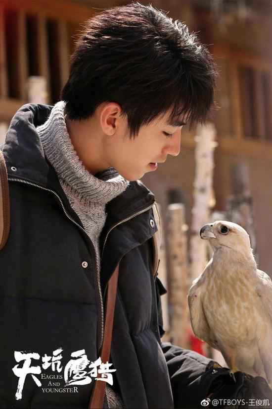 王俊凯真情广告 十九岁生日前收到的最好礼品竟然是这个？