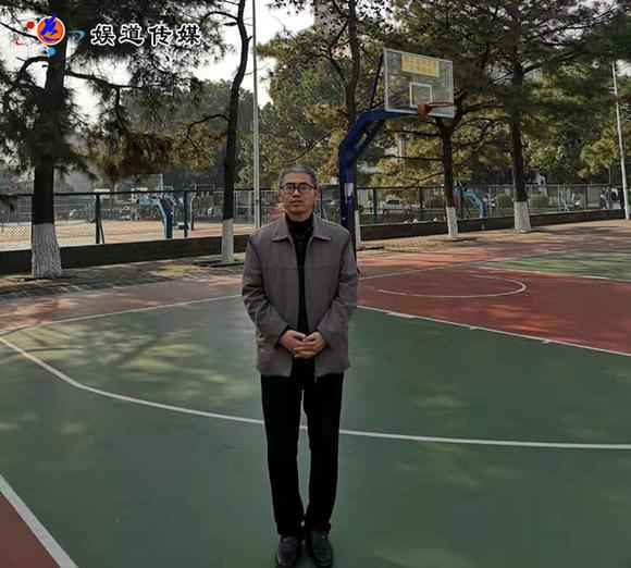 抗击疫情公益歌曲《加油武汉，圆梦中国》词作家张为民倾情打造