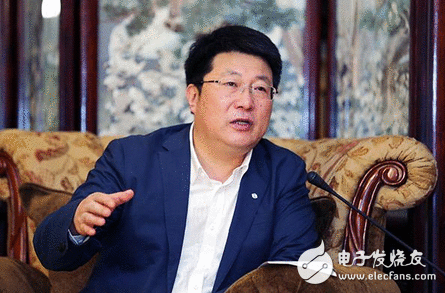 霸气开怼：紫光董事长炮轰大唐电信：有才干就做好，做欠好就让路