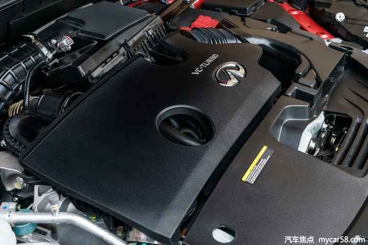 全系标配2.0T动力,颜值不比BBA差,英菲尼迪QX50值得一试?