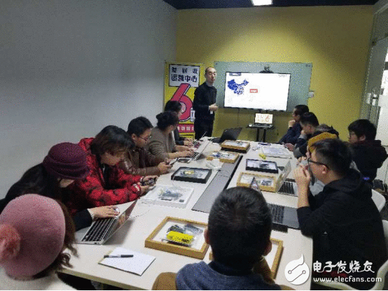 爱接纳后端运营领跑行业 数据排除技能海内领先