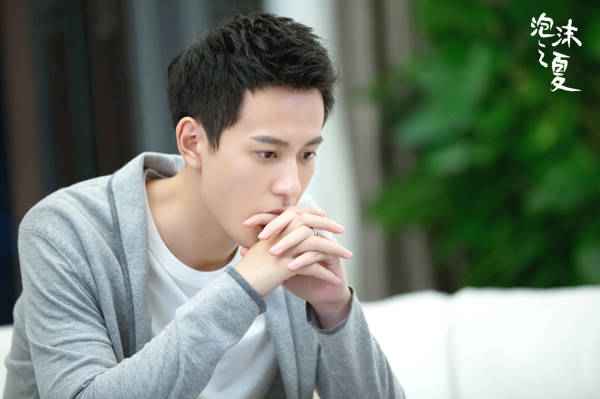 《泡沫之夏》收官 秦豪杰重塑欧辰形象获观众好评