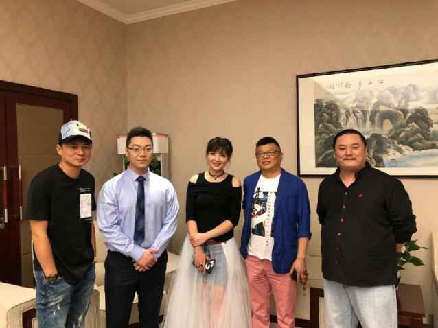 全新中医药题材都会剧《锦医无双》项目正式启动