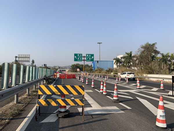 留意!新台高速公路司前互通广州往台山偏向匝道实施交通管束!
