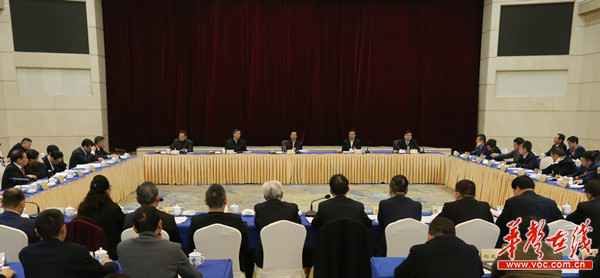 许达哲参加政协联组讨论：凝聚智慧力量 决胜收官之年