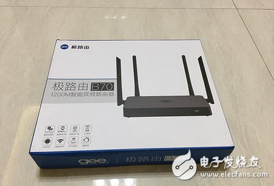 极路由B70零元购入手体验：从基本硬件到智能家居进口，车安详路由好用