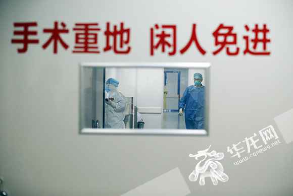 视频|母女平安！重庆首例新冠肺炎确诊孕妇诞下女婴 新生儿将做核酸检测