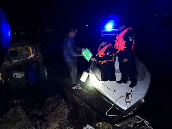 粤港澳警方乐成组织“雷霆2019”连系冲击动作