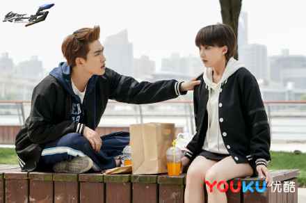 《终极一班5》剧照来袭 瑟熊和辜裘猖獗发糖