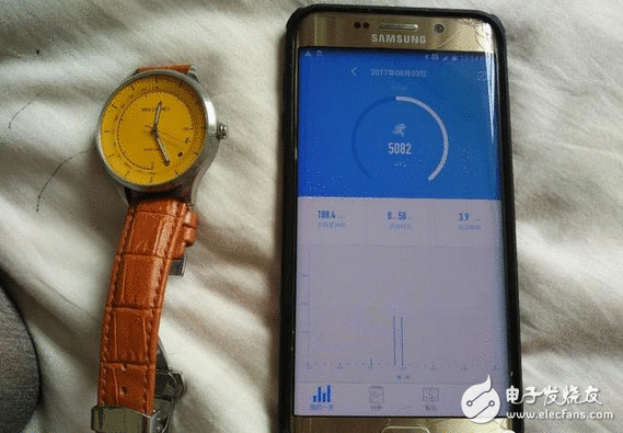 一年一充电 超强续航 马斯凯尼智妙手表毗连办机同步数据