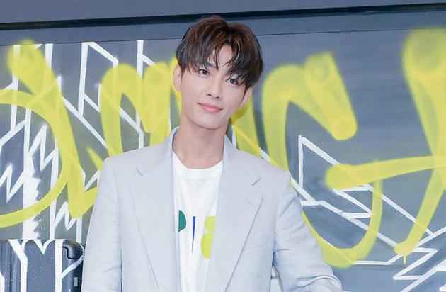 炎亚纶号令体恤防疫人员：共体时艰真的不难