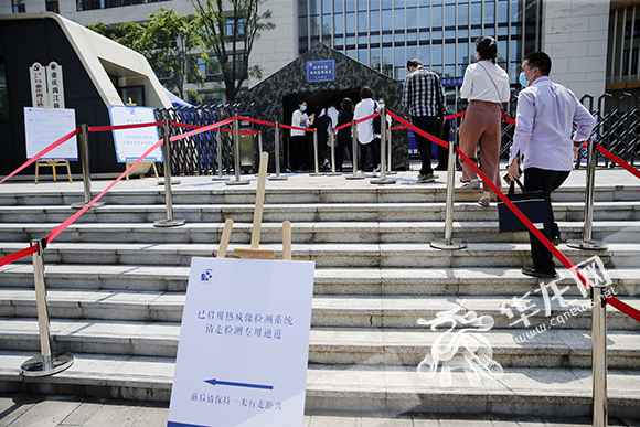 视频|开学在即，学校筹备好了吗？记者现场打探两所学校