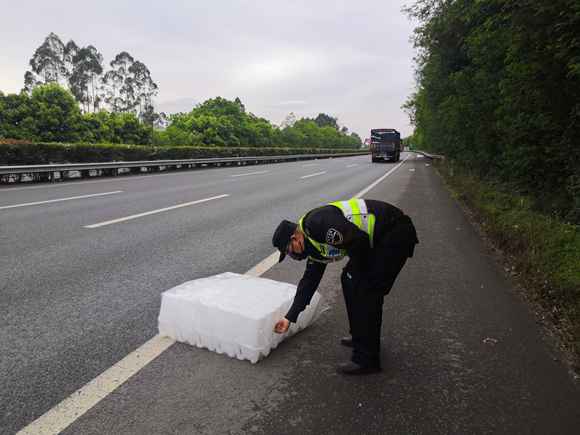 重庆绕城高速开展专项整治 这三类交通违法行为将严查