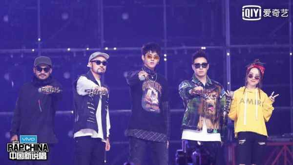  爱奇艺吃定年青饭，