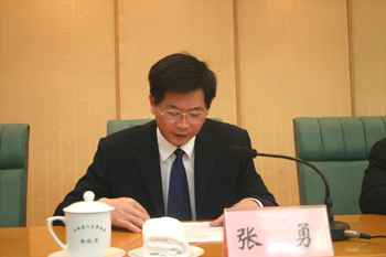 南昌进行《江西省职业技术查核判断打点条例》新闻宣布会