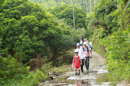 穿越“北回归线上的荔乡” 打造钱岗古道“体育+旅游”新名片