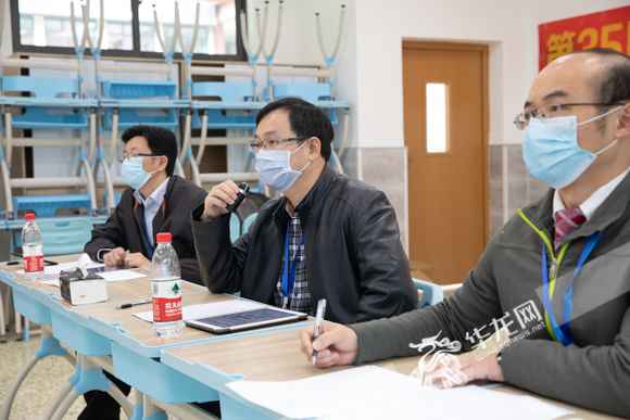 视频|重庆青少年科技创新大赛进行终评 400余中小学生线上拼创意