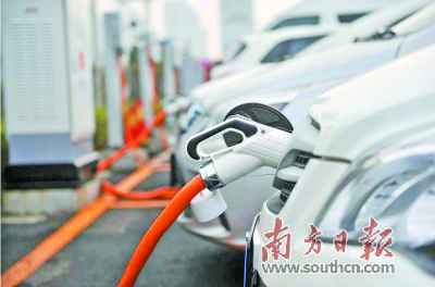 新风口的苦恼：停车难充电难！共享汽车几何痛点