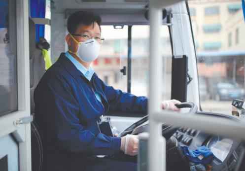 【模范气力】东莞抗疫“摆渡人”：守一道关 护一座城