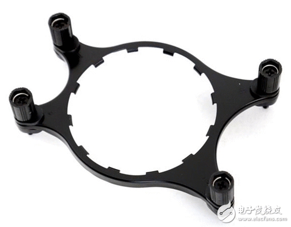 AMD Threadripper开箱图赏：从没有见过巴掌大的处理惩罚器！