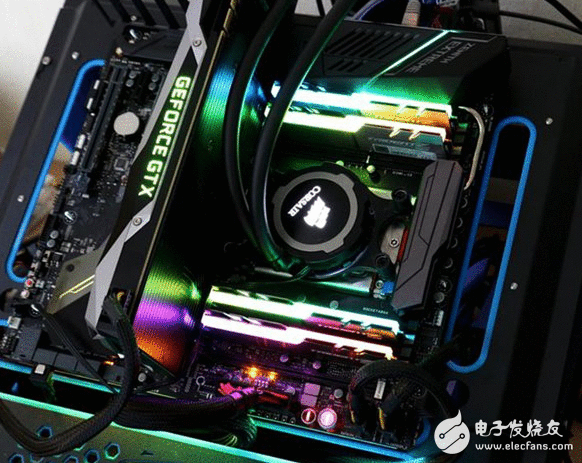 AMD Threadripper开箱图赏：从没有见过巴掌大的处理惩罚器！