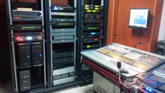 捷控为山西长治学院打造一个多功能会议厅