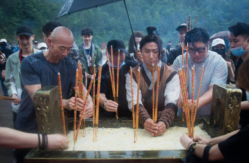 《亮剑》原班人马，打造古装版“亮剑”《炮手燃魂》