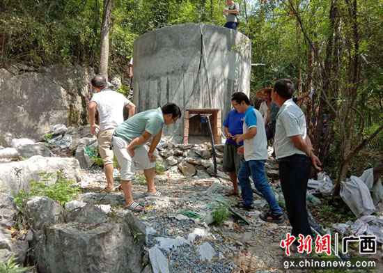 广西全州县两河镇党建做“加法”引领脱贫攻坚做“减法”